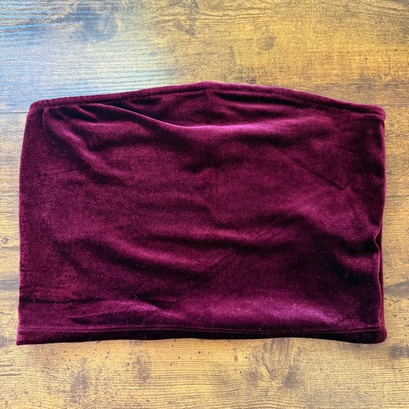 Forever 21 Velvet Gothic Tube Top Burgundy Jr Size Medium No Slip Vamp Goth Glam - Picture 8 of 10
